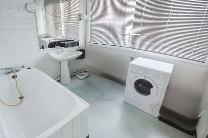 Appartement à SAINT-CYR-L'ECOLE