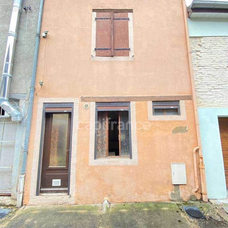 Appartement à VERDUN-SUR-LE-DOUBS
