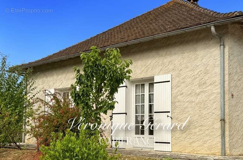 Maison à VILLEFRANCHE-DE-LONCHAT