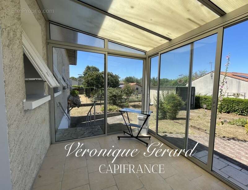 Maison à VILLEFRANCHE-DE-LONCHAT