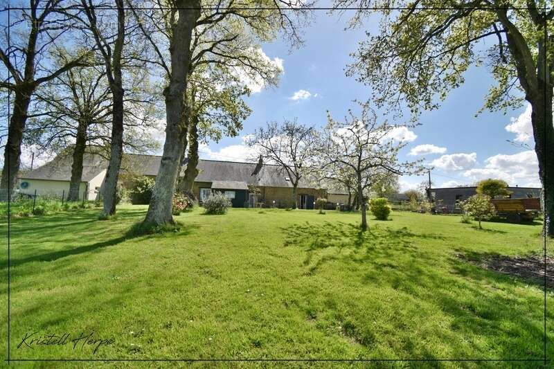 Maison à MAURE-DE-BRETAGNE