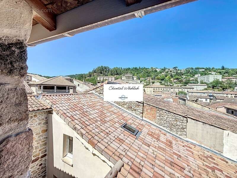 Appartement à LARGENTIERE