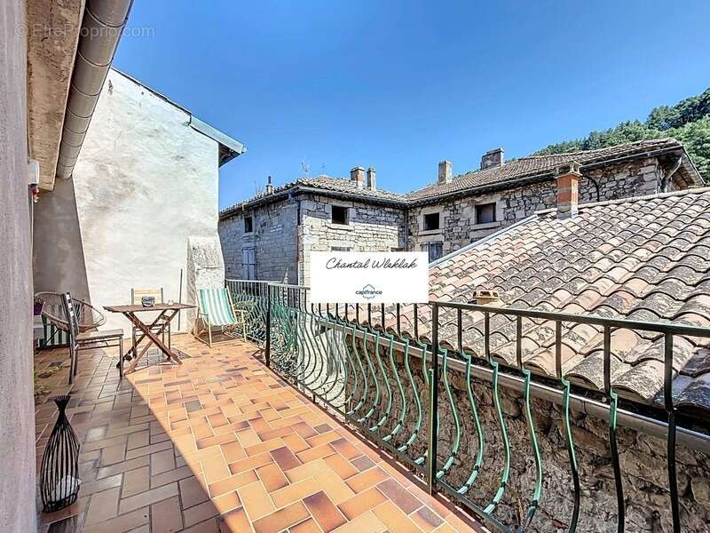 Appartement à LARGENTIERE