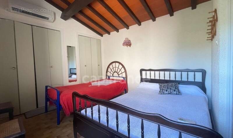 Maison à SAINT-CYPRIEN