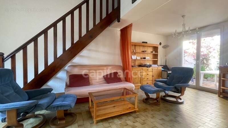 Maison à SAINT-CYPRIEN