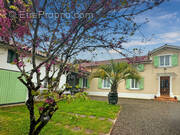 Maison à LADEVEZE-RIVIERE