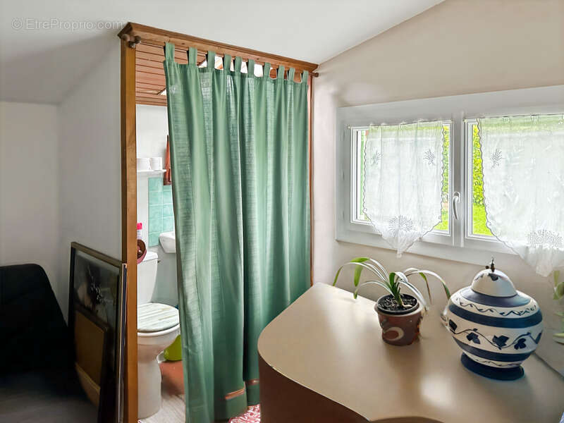 Maison à LADEVEZE-RIVIERE