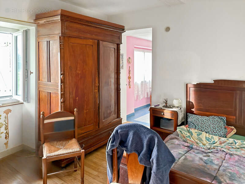 Maison à LADEVEZE-RIVIERE