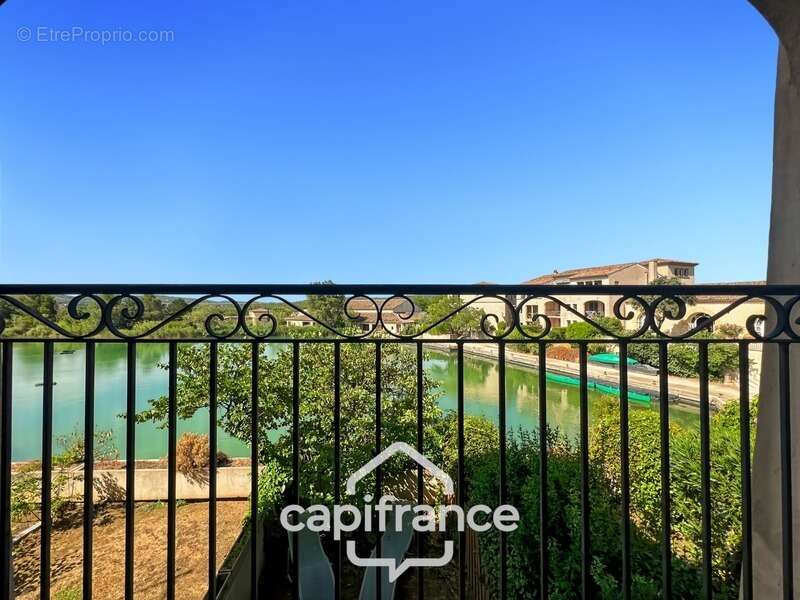 Appartement à MALLEMORT