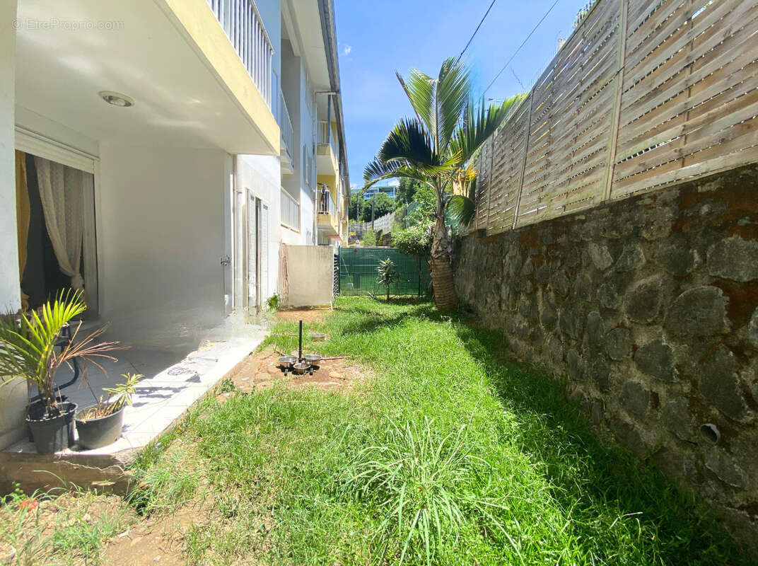 Appartement à SAINTE-MARIE