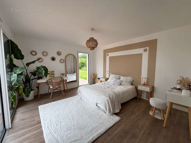 Maison à TALMONT-SAINT-HILAIRE