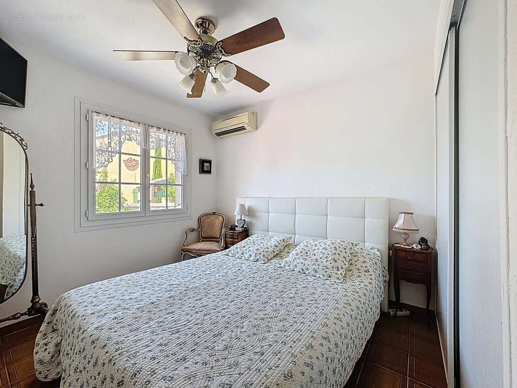 Maison à SIX-FOURS-LES-PLAGES