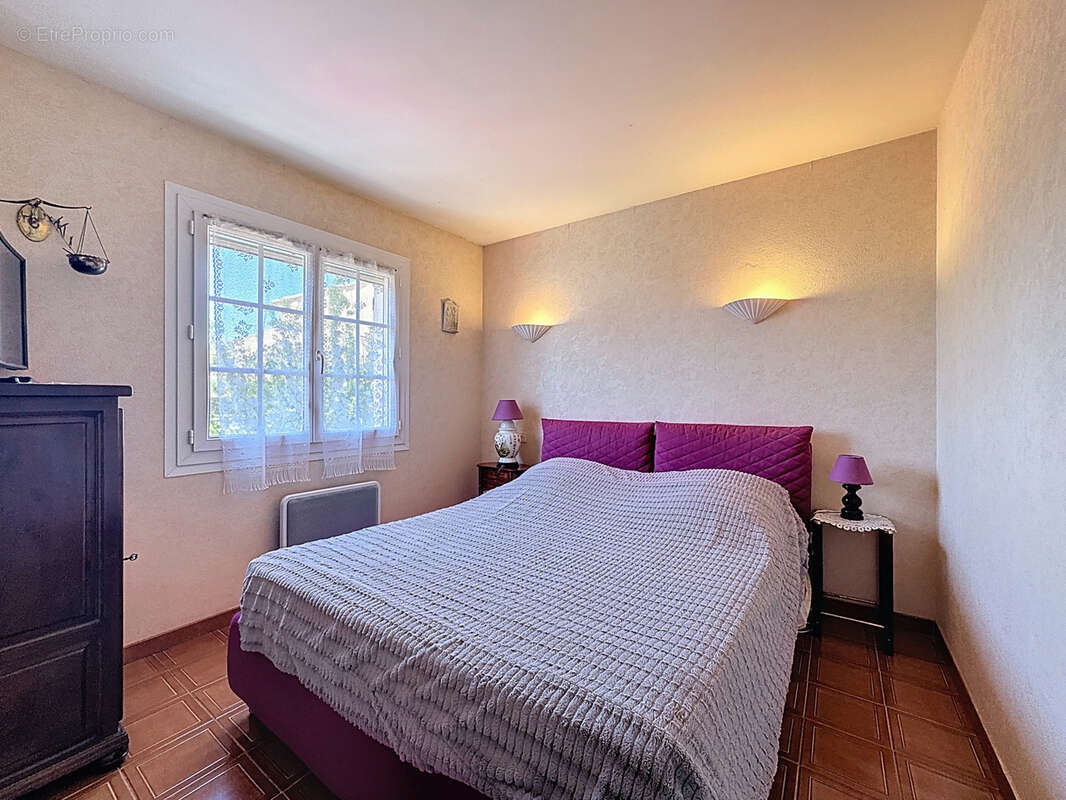 Maison à SIX-FOURS-LES-PLAGES