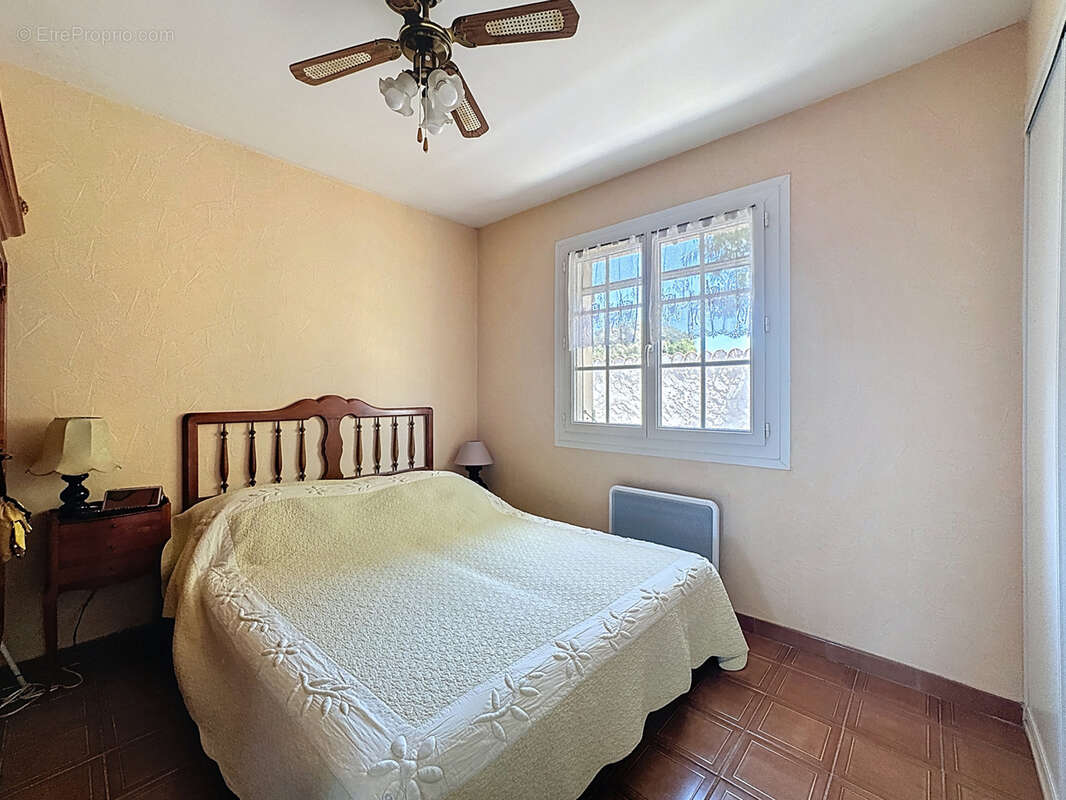 Maison à SIX-FOURS-LES-PLAGES