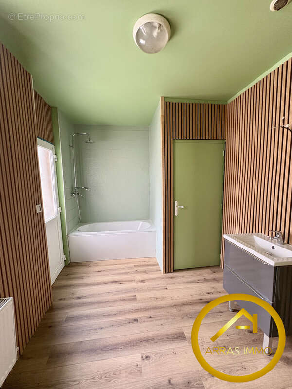 Maison à SALLAUMINES