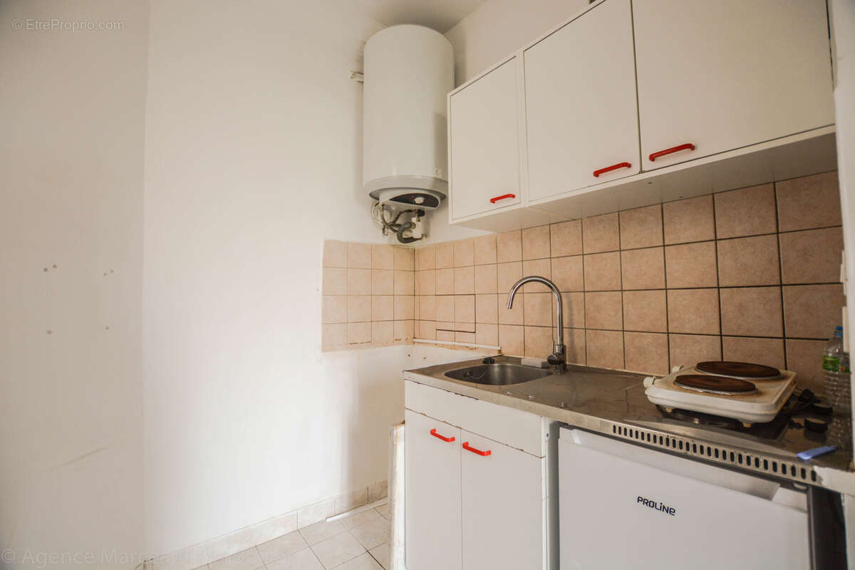 Appartement à COURBEVOIE