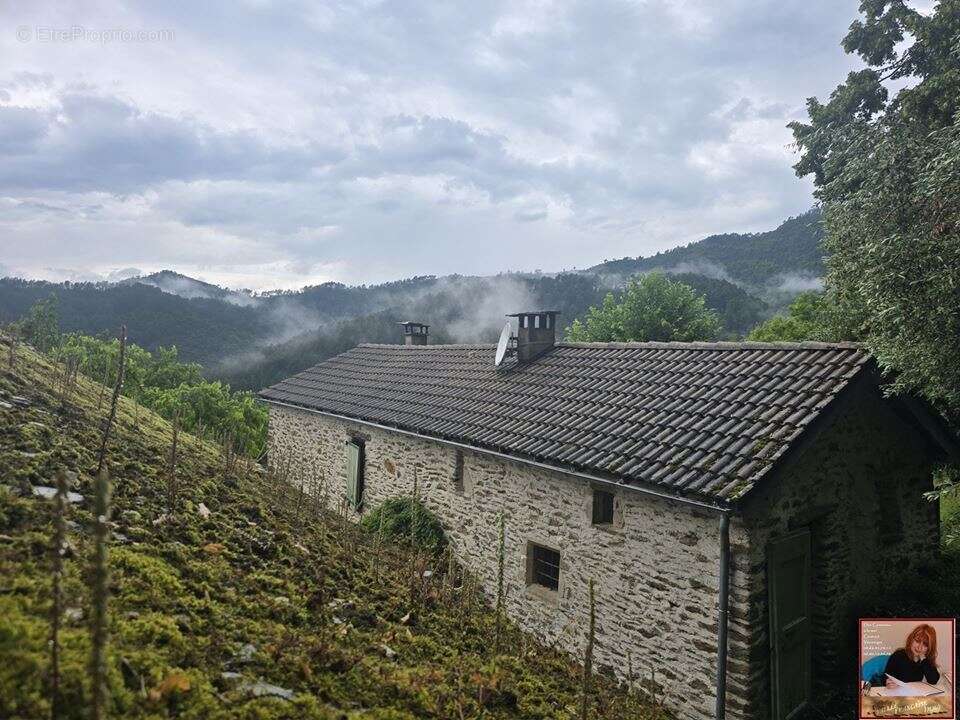 Maison à SAINT-ETIENNE-VALLEE-FRANCAISE