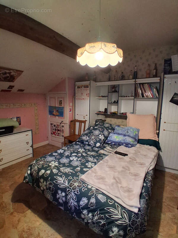 Maison à SAINT-NIZIER-SOUS-CHARLIEU