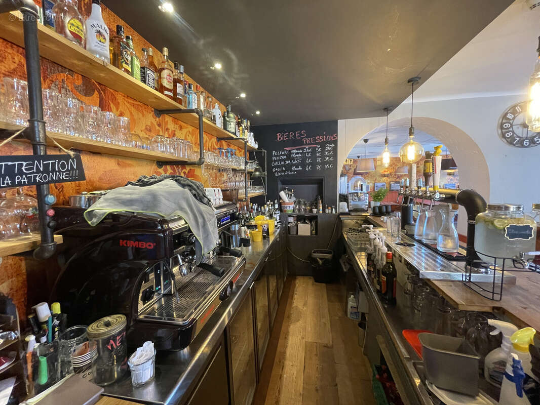 Commerce à SAINT-ROME-DE-TARN