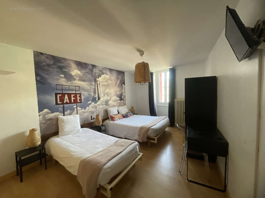 Commerce à SAINT-ROME-DE-TARN