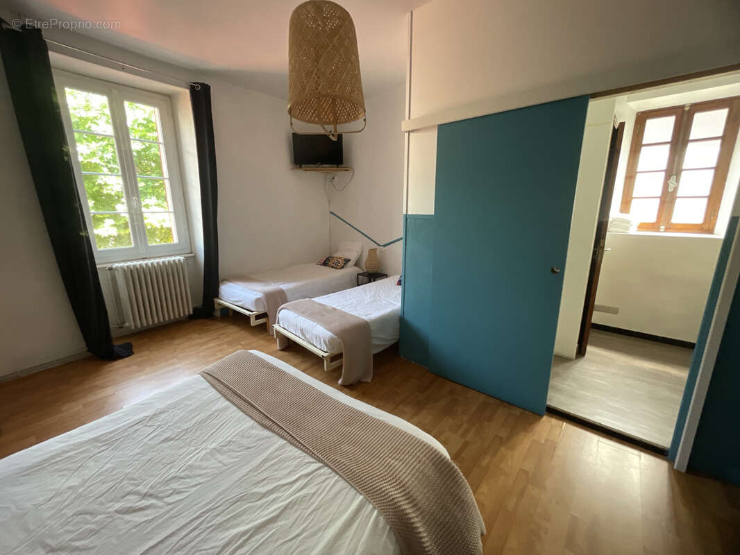 Commerce à SAINT-ROME-DE-TARN