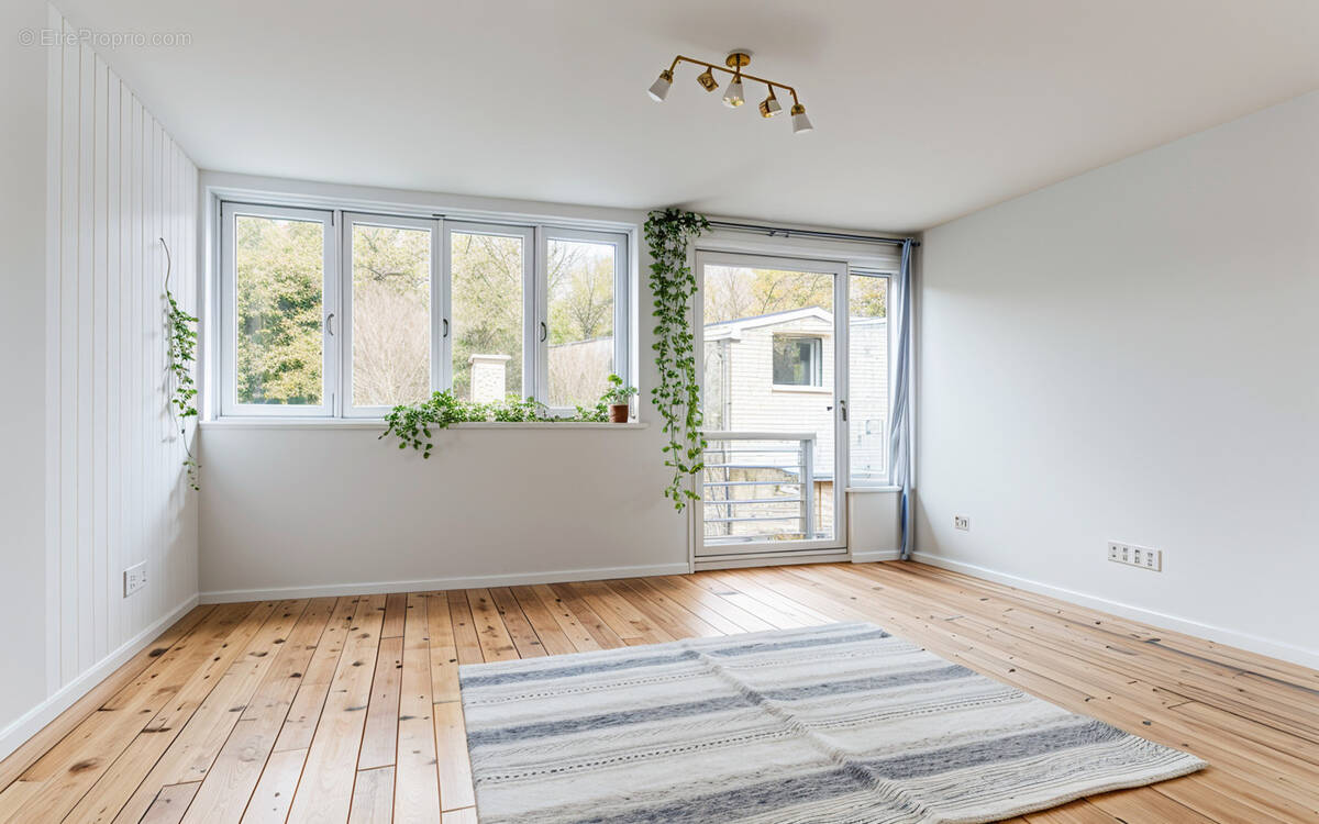 Appartement à FONTAINE