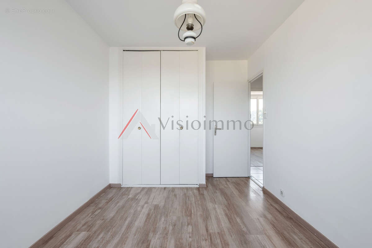 Appartement à FONTAINE