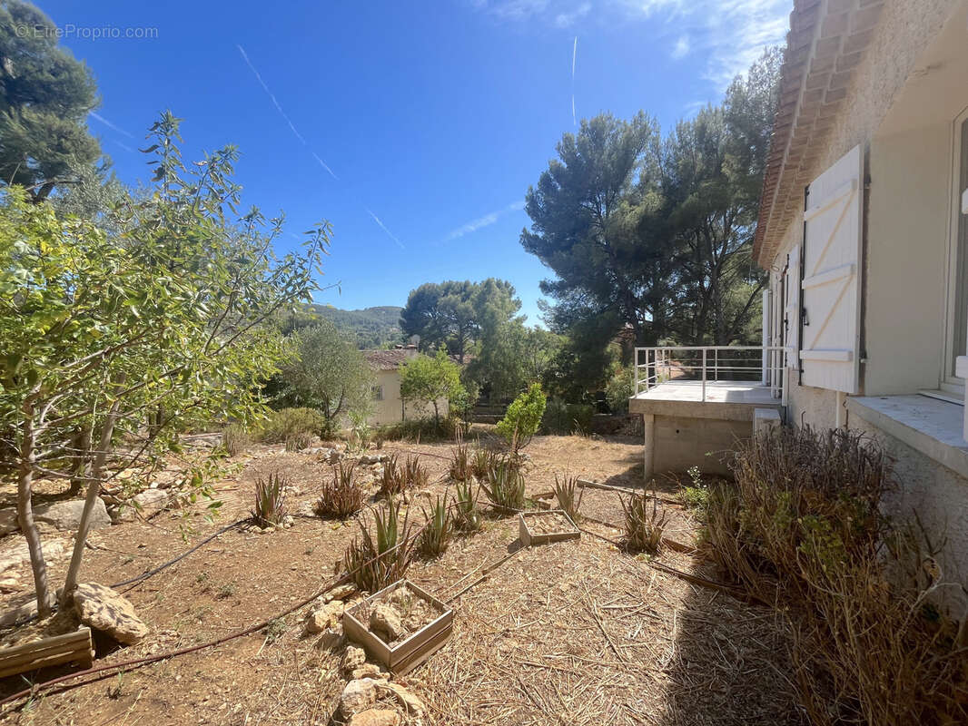 Maison à LA CADIERE-D&#039;AZUR