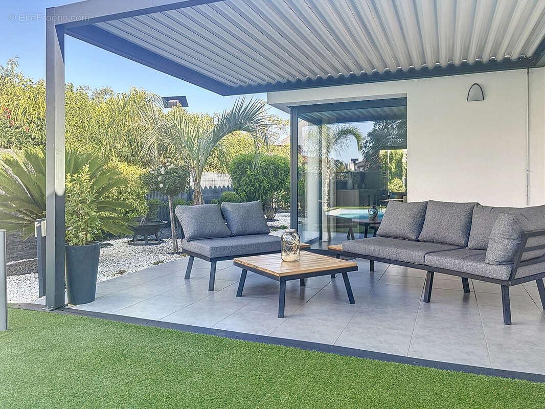 Maison à POLLESTRES