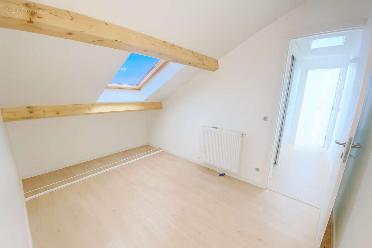 Maison à SAINT-MAUR-DES-FOSSES