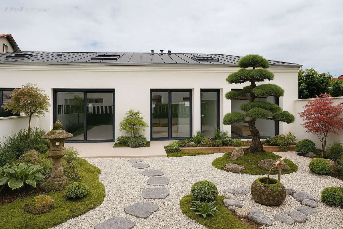 Maison à SAINT-MAUR-DES-FOSSES