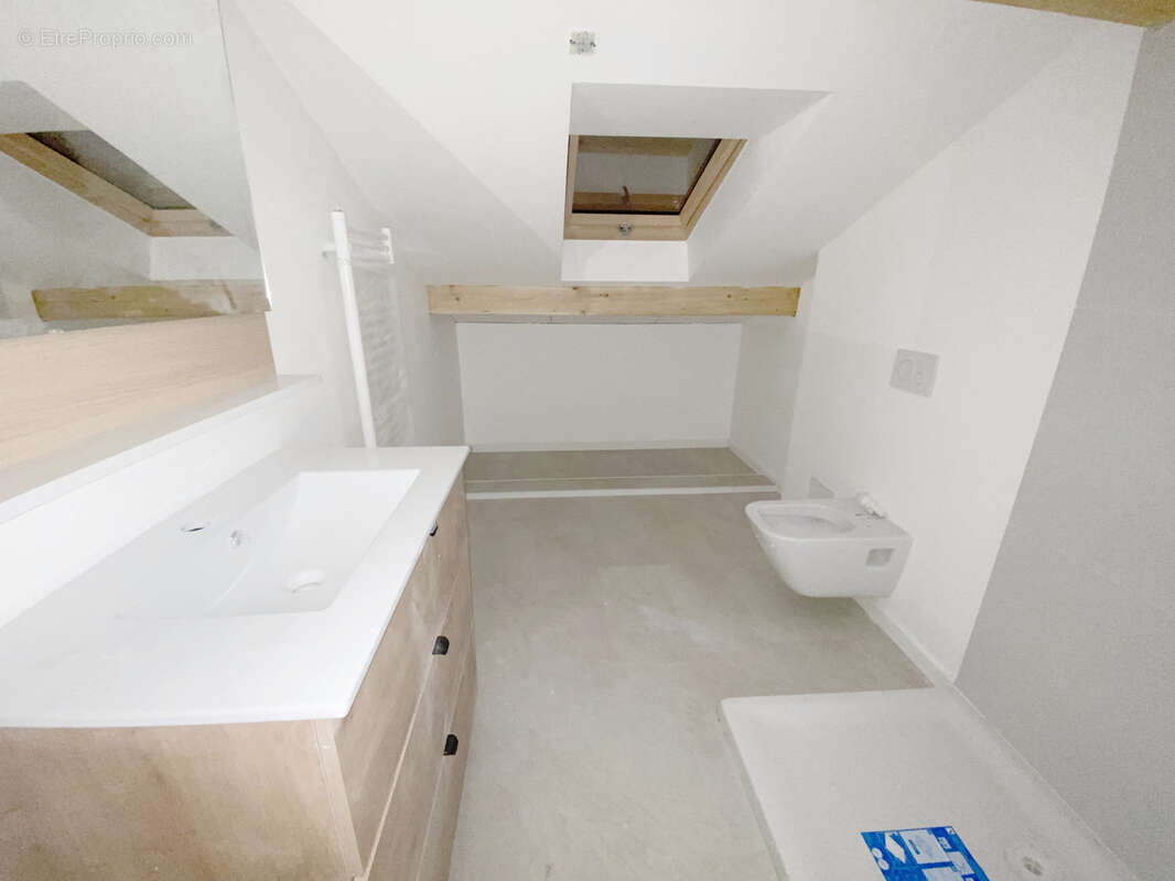 Maison à SAINT-MAUR-DES-FOSSES