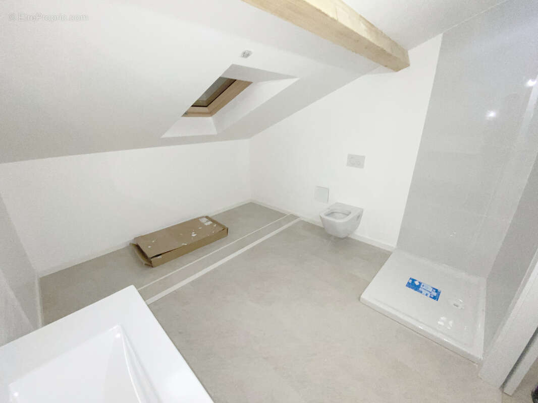 Maison à SAINT-MAUR-DES-FOSSES