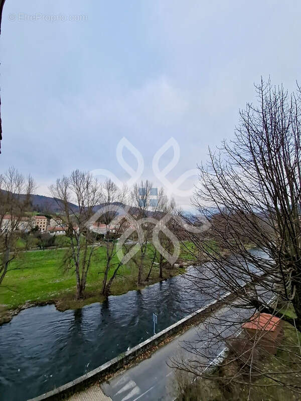 Maison à LAVOUTE-CHILHAC