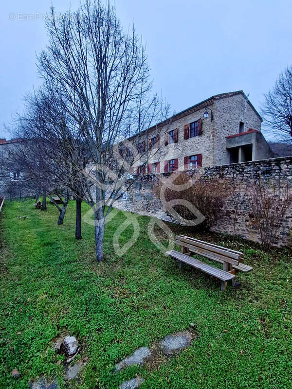 Maison à LAVOUTE-CHILHAC