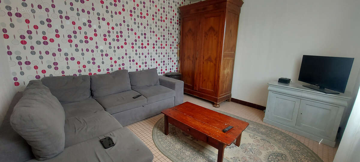 Maison à LES HERBIERS