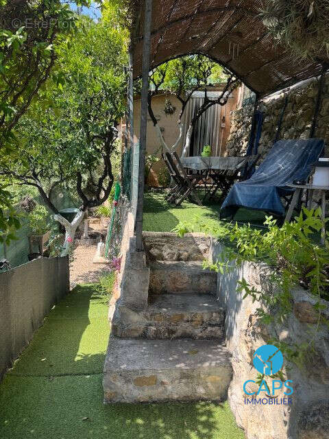 Maison à ROQUEBRUNE-CAP-MARTIN