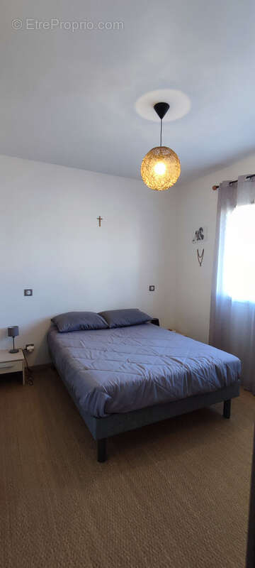 Maison à MONTAIGU-DE-QUERCY