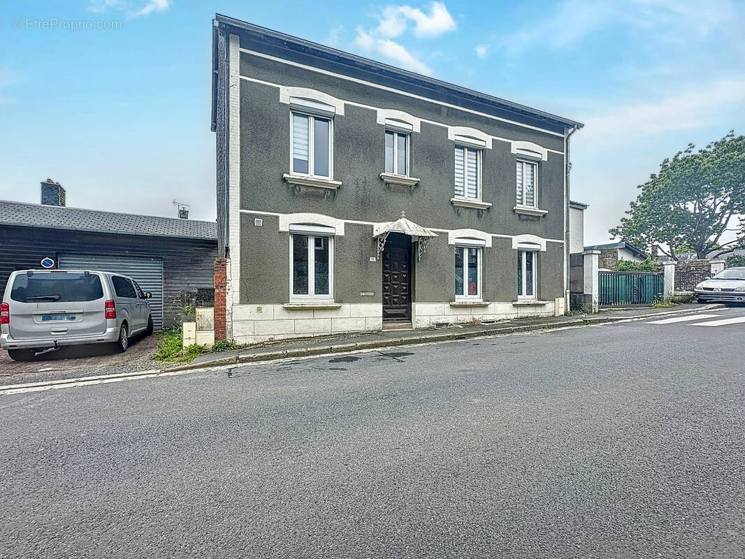 Maison à BEAUMESNIL