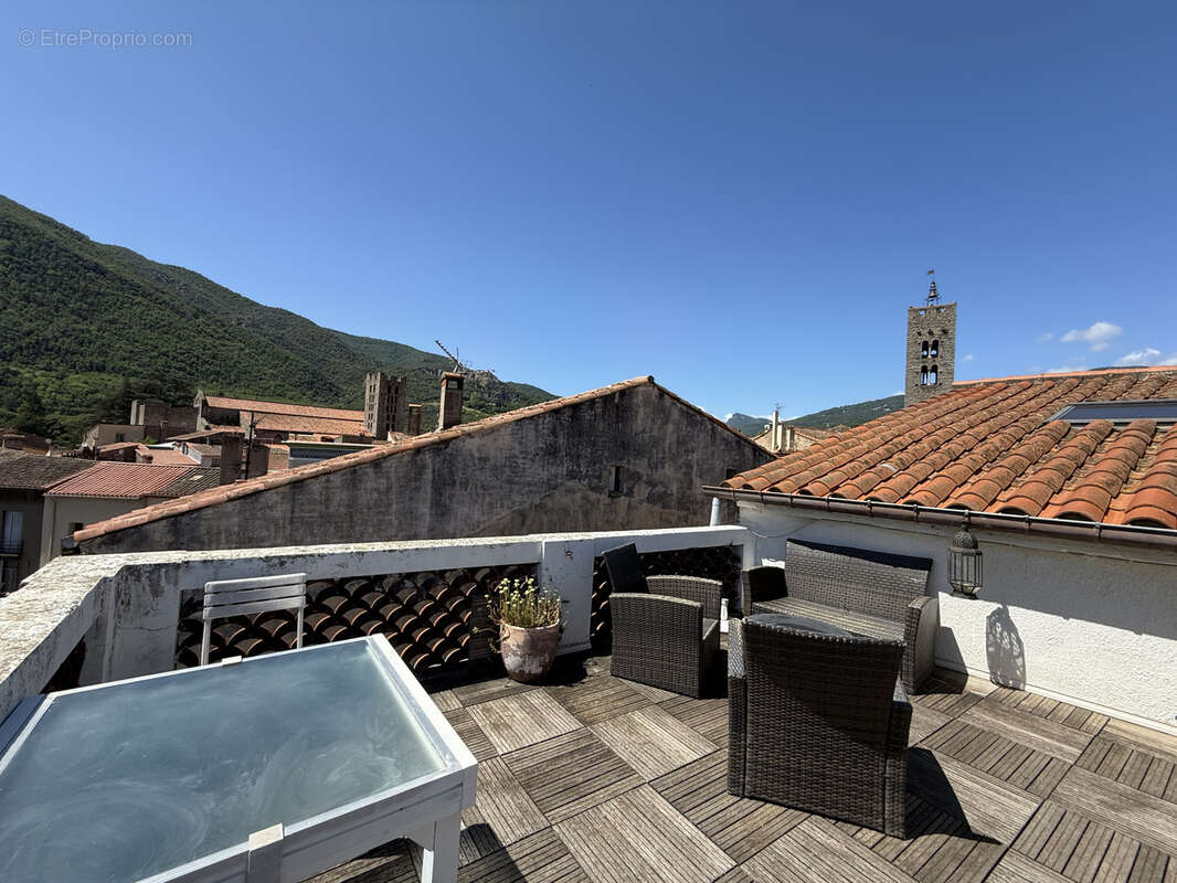 Appartement à ARLES-SUR-TECH