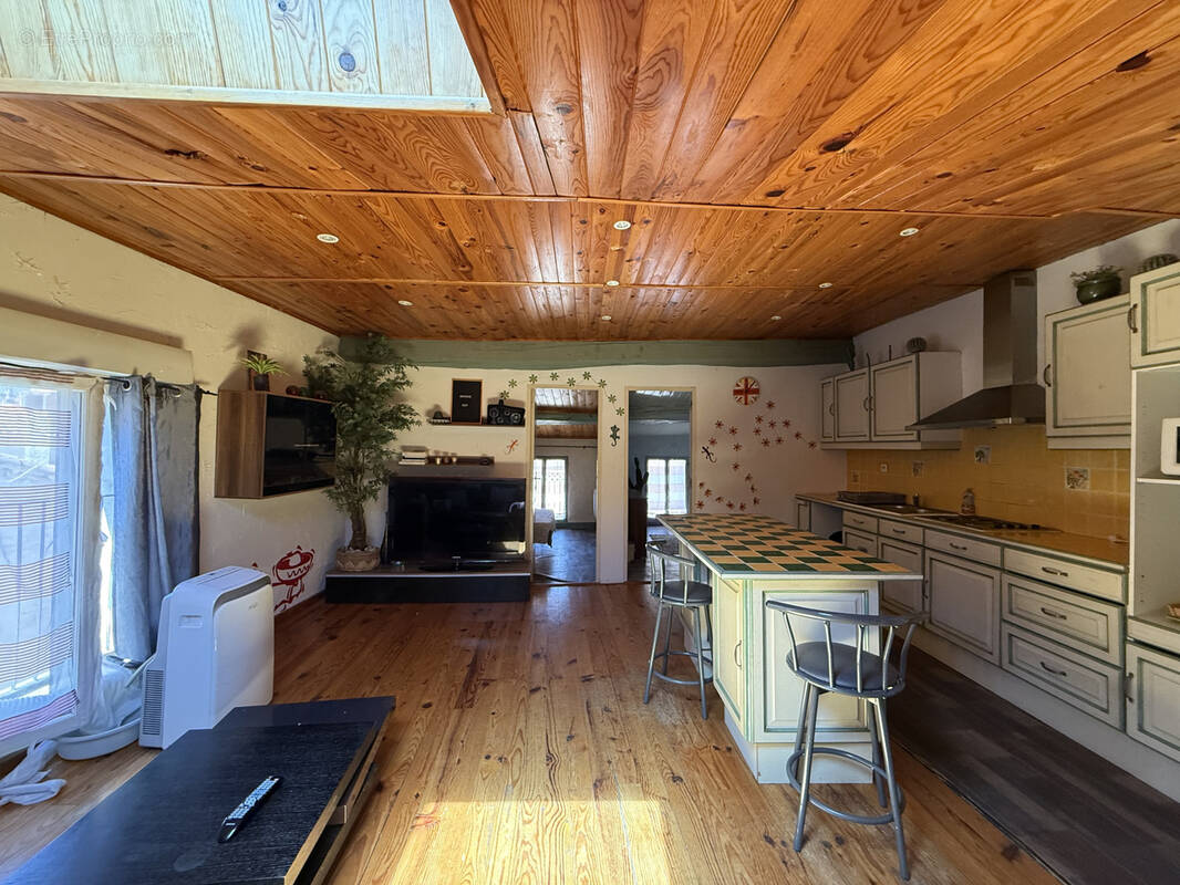 Appartement à ARLES-SUR-TECH