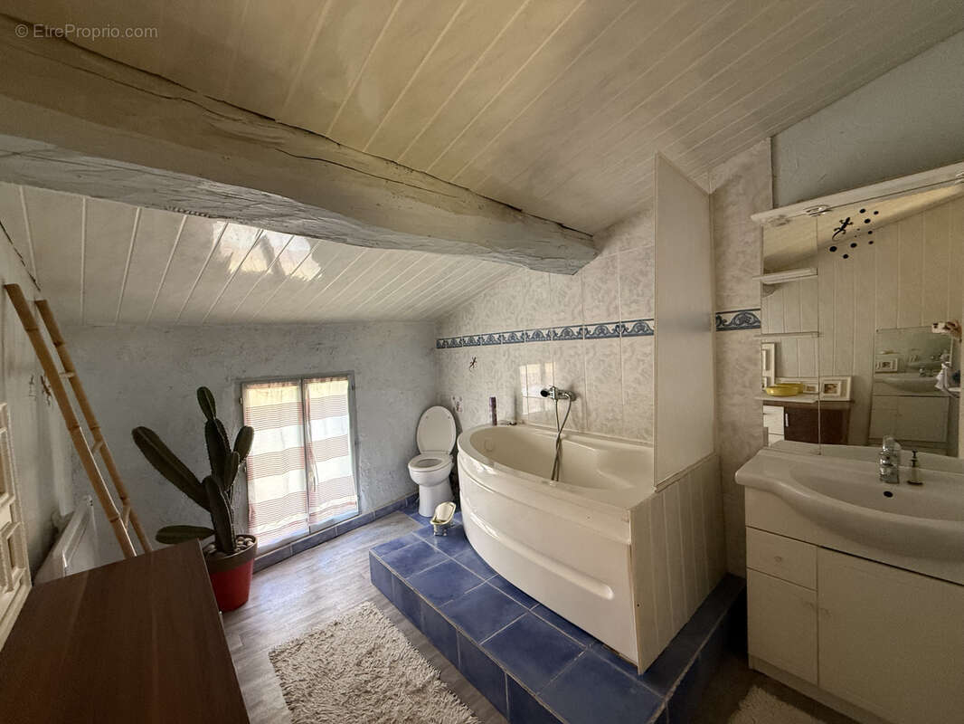 Appartement à ARLES-SUR-TECH