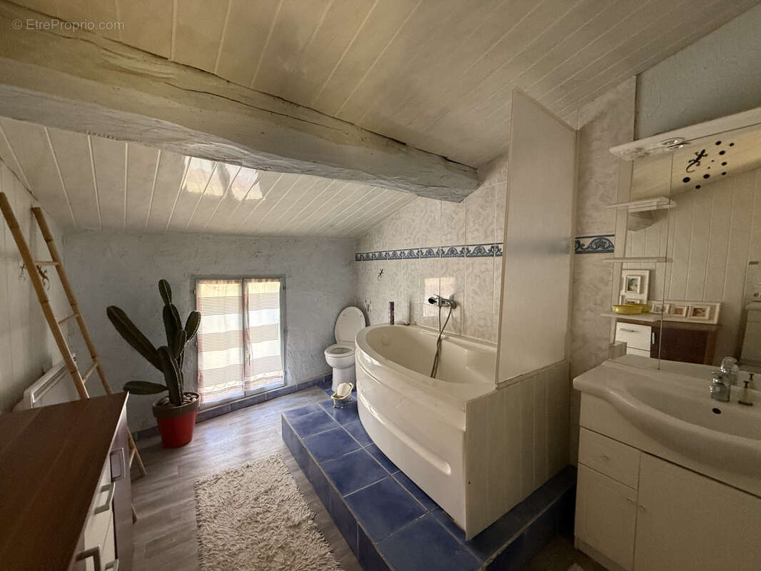 Appartement à ARLES-SUR-TECH