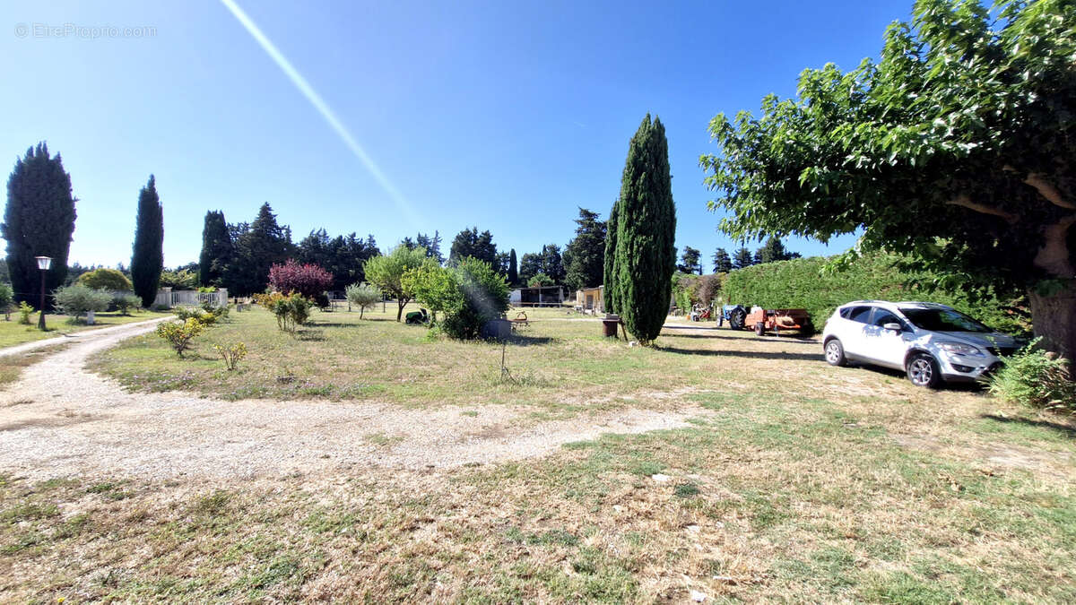 Maison à CAUMONT-SUR-DURANCE