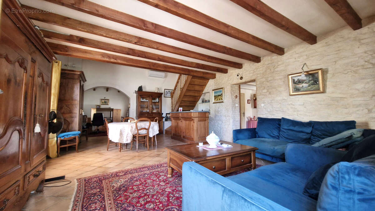 Maison à CAUMONT-SUR-DURANCE