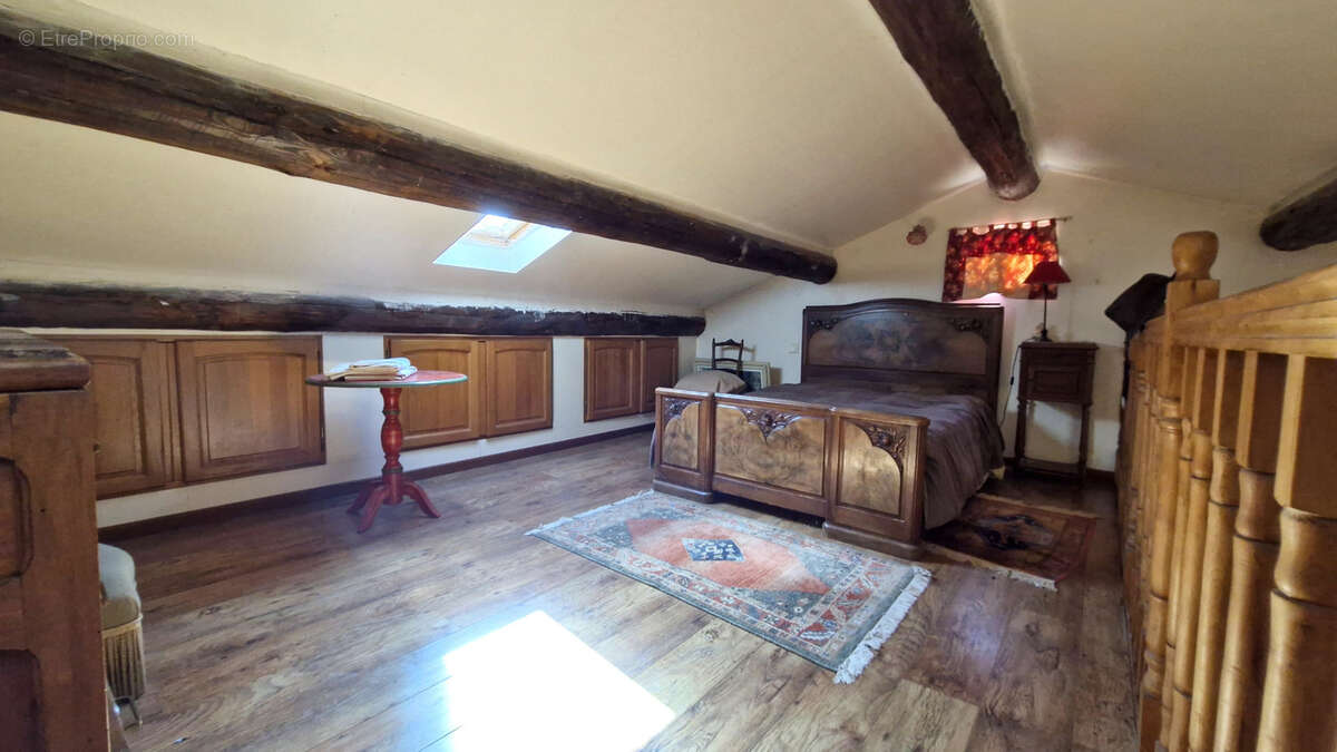 Maison à CAUMONT-SUR-DURANCE