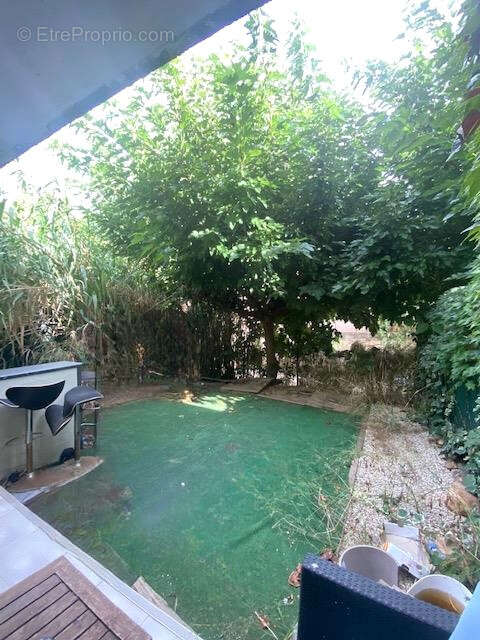 Appartement à PEYRESTORTES