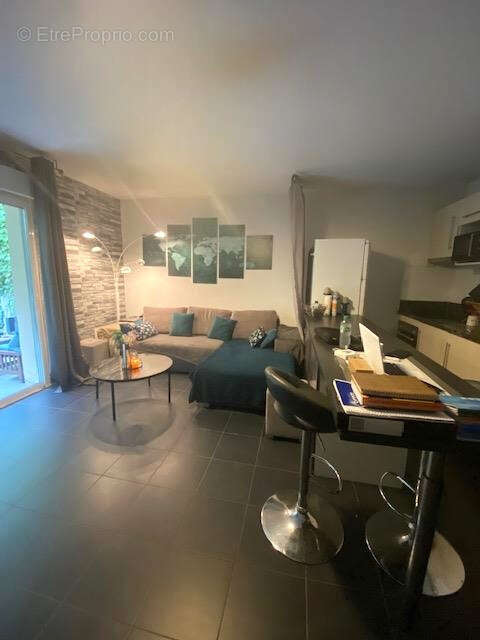 Appartement à PEYRESTORTES