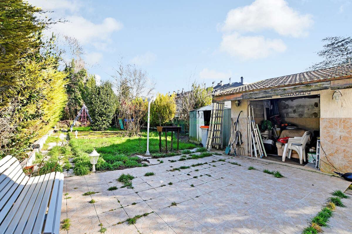 Maison à VILLETANEUSE