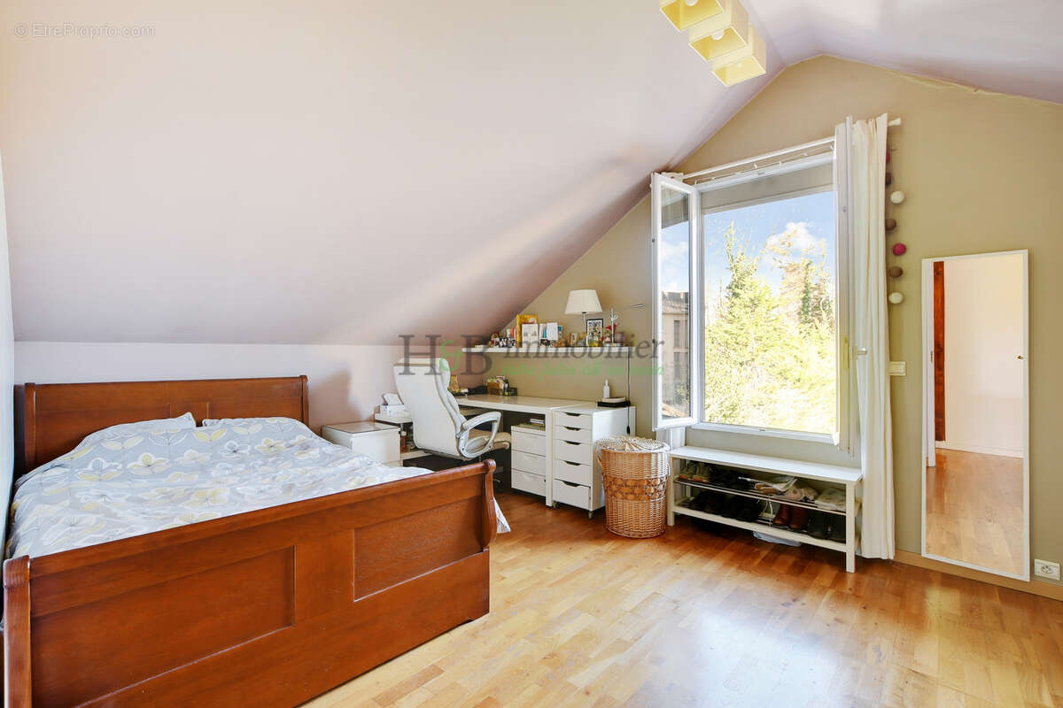 Maison à VILLETANEUSE